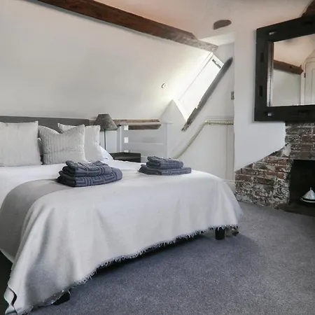 Hudson's Hideaway 1a Woodwark's Yard Апартаменты *