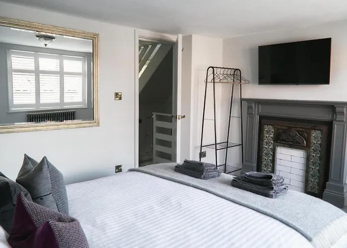 شقة Hudson's Hideaway 1a Woodwark's Yard ويتبي