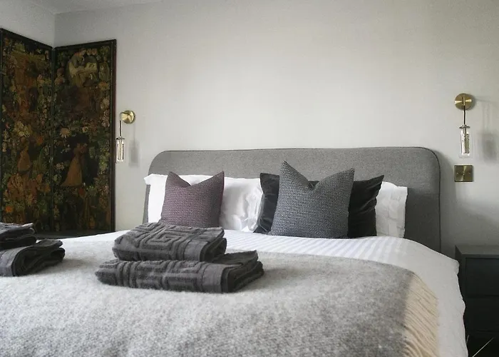 Hudson's Hideaway 1a Woodwark's Yard